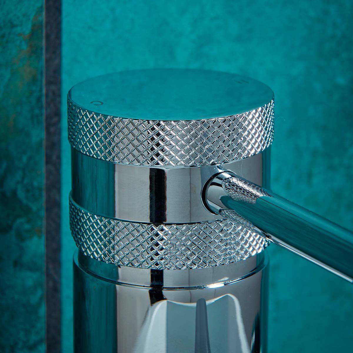 Scudo Core Mono Basin Mixer - Chrome